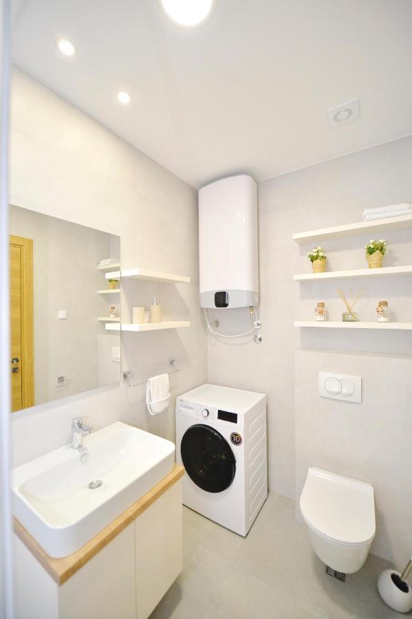 Seka Apartmani Tivat Exterior photo